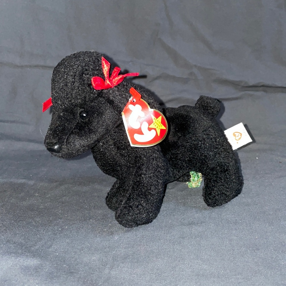 Beanie Baby Gigi
